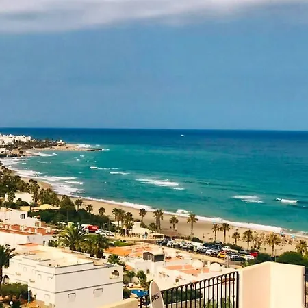 Apartment Penthouse With Large Terrace And Roof Solarium, With Amazing Sea Views *